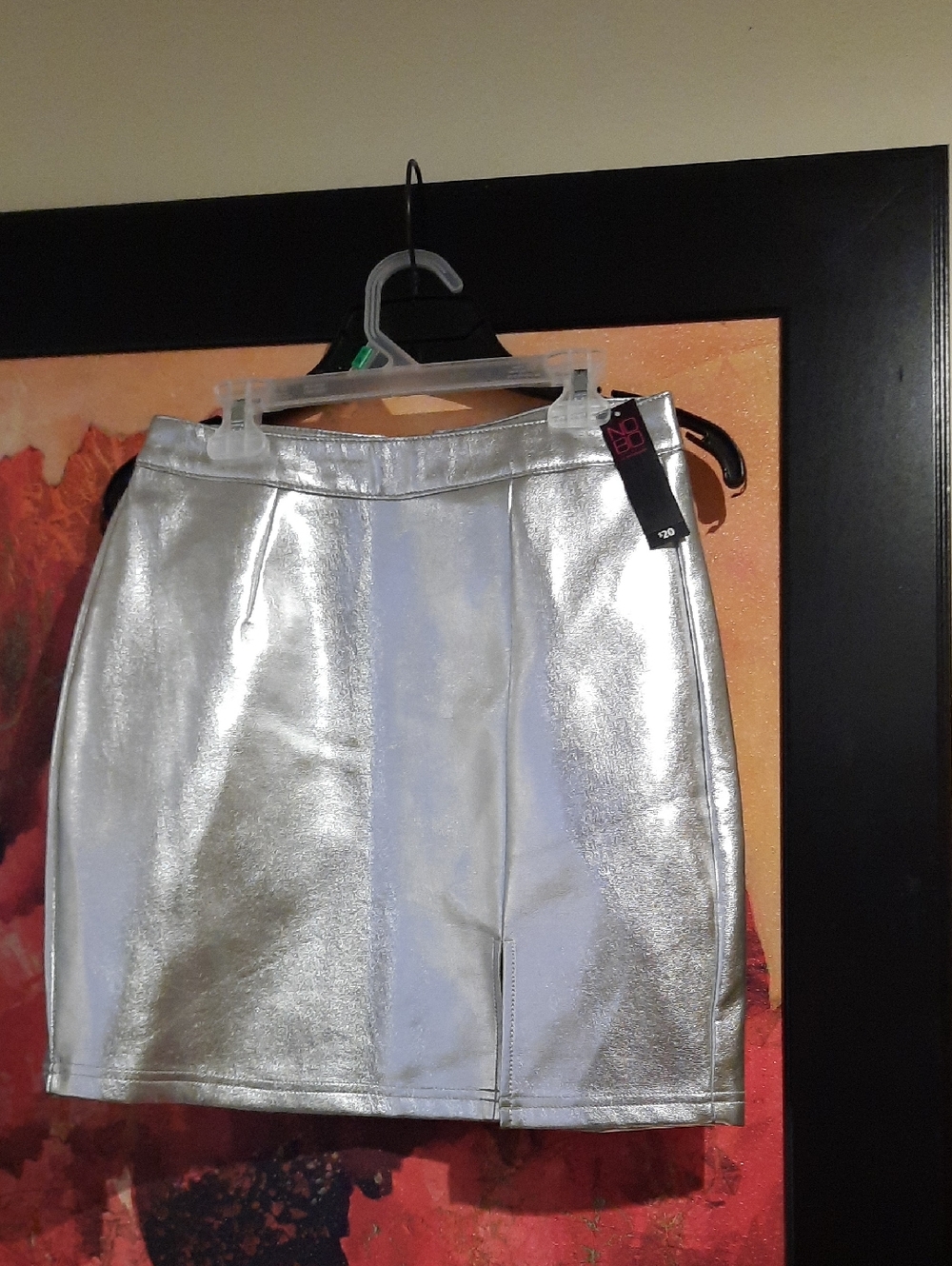 NWT NO BOUNDARIES Metallic Silver Faux Leather Mini Skirt Size Small, Zip Back